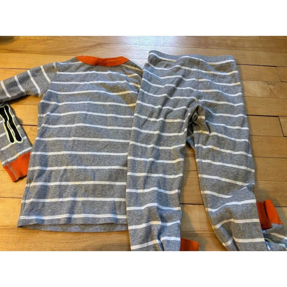 Hanna Andersson Skeleton Long John Pajamas Sz 6/7 glow in the dark 120 Halloween